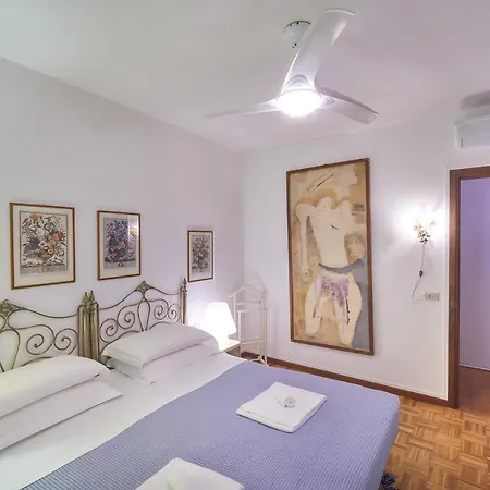 公寓 Casa Balcony 瓦伦纳